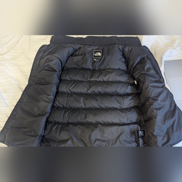 North Face Nuptse Vest Size Small - Picture 3 of 9